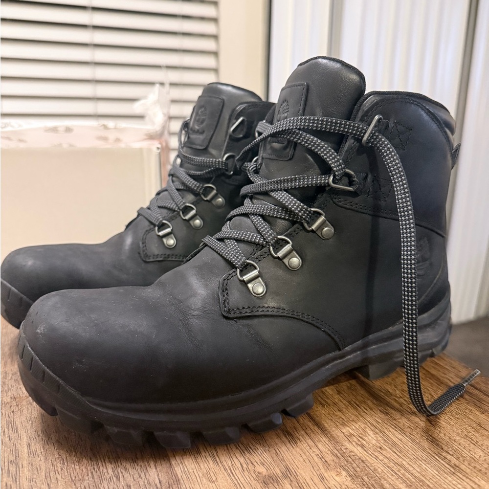 Timberland Men’s Thermally Insulated Waterproof Boots